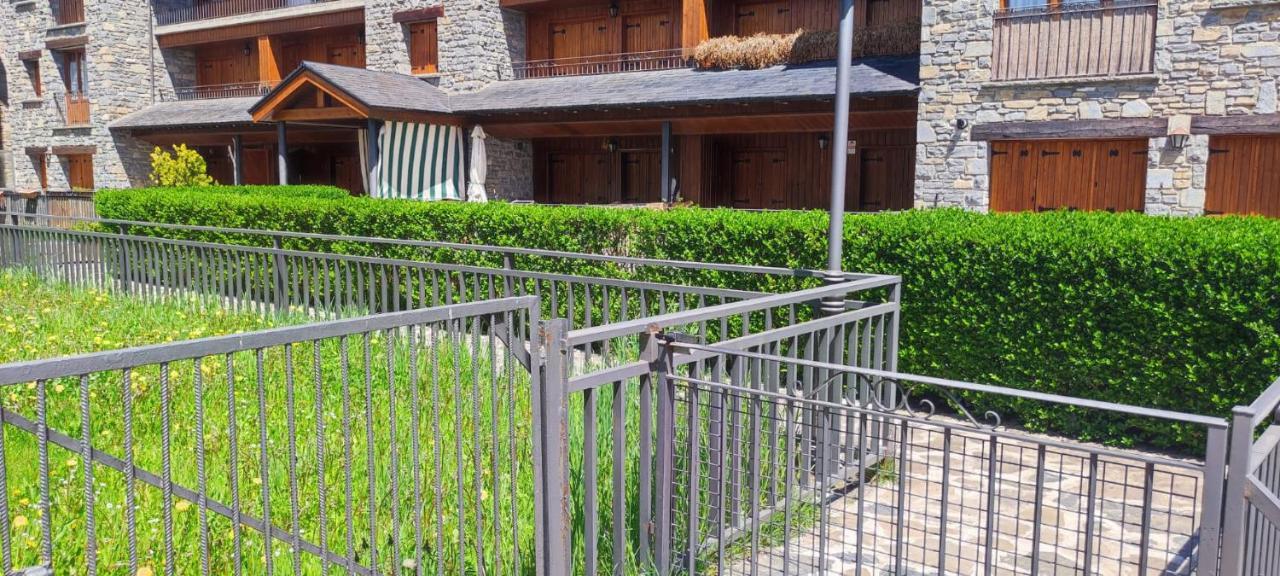 El Llano De Escarrilla - Tucasaenlospirineos Exterior photo